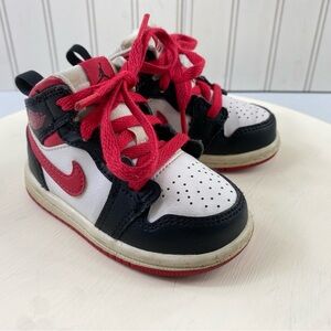 Nike Air Jordan Mid Very Berry Black Red White Sz‎ 5C Toddler KIDS